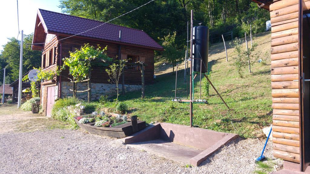 Chalet River Apartment Veljun Ngoại thất bức ảnh