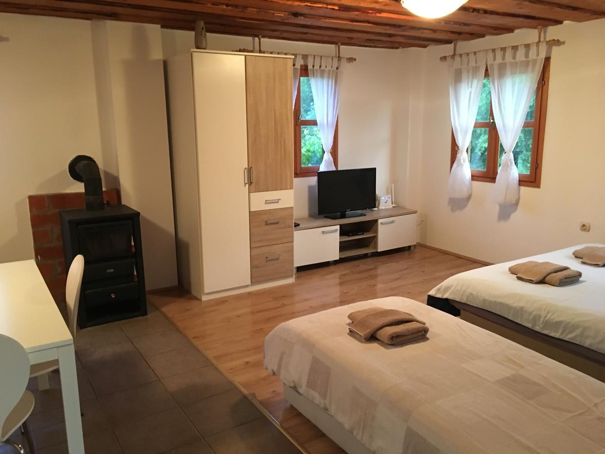 Chalet River Apartment Veljun Ngoại thất bức ảnh